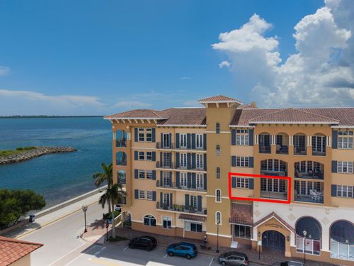 306-20 Orange Avenue, Fort Pierce, FL, 34950 | Card Image