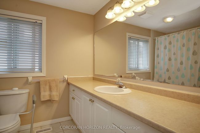 8 Haskell Rd, House other with 4 bedrooms, 2 bathrooms and 2 parking in Cambridge ON | Image 21
