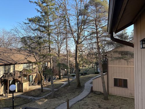 apt-7-11 Saint Thomas Colony, Fox Lake, IL, 60020-1142 | Card Image