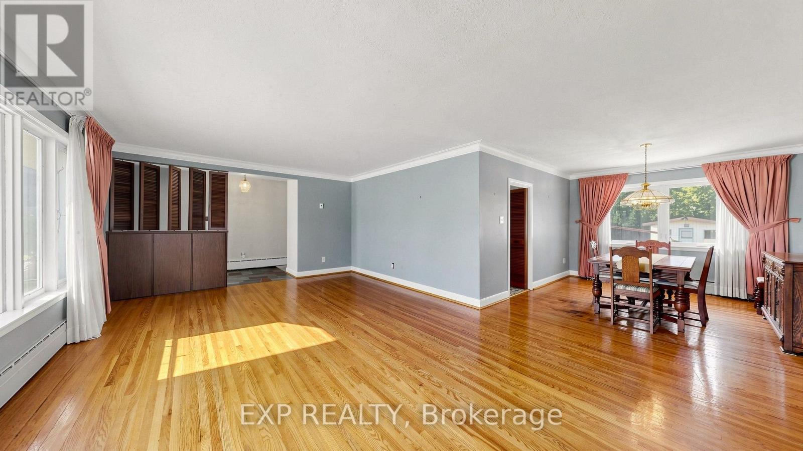 Residential in Barrie (Codrington) 3