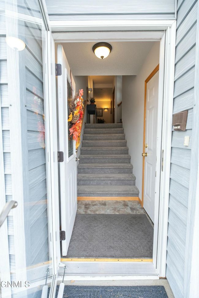 1720 N 26 Th St, Condo with 3 bedrooms, 2 bathrooms and null parking in Bismarck ND | Image 17