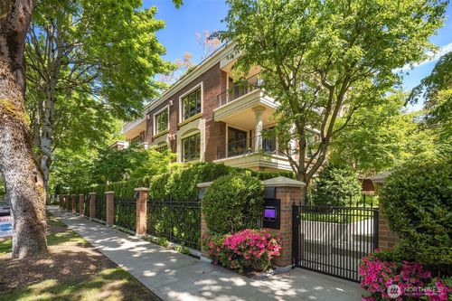 3-1188 Harvard Ave E, Seattle, WA, 98102-4393 | Card Image
