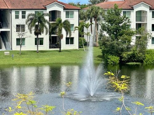 110-110 Villa Cir, Boynton Beach, FL, 33435-8902 | Card Image