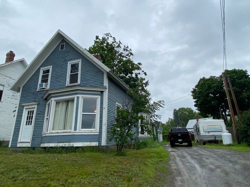 4 Main St, Norridgewock, ME, 04957-4056 | Card Image