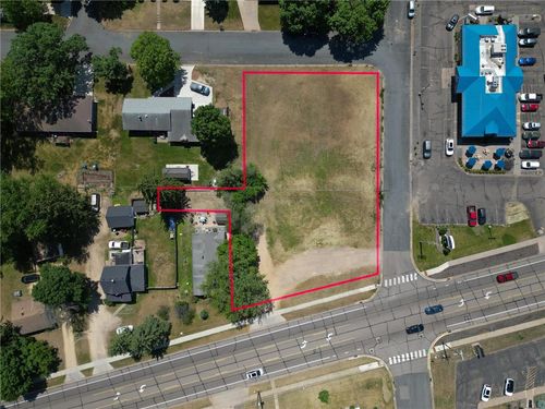 1406 Stout Rd, Menomonie, WI, 54751-2960 | Card Image