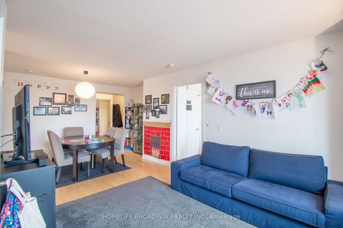 2305-763 Bay St, Toronto, ON, M5G2R3 | Card Image