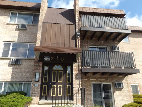 1b-710 W Huntington Commons Rd, Mount Prospect, IL, 60056-5161 | Card Image