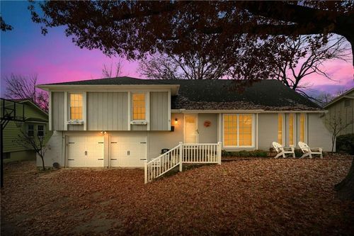 10128 Nall Ave, Overland Park, KS, 66207-3158 | Card Image