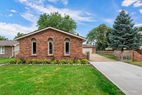 1832 W Woodland Ave, Addison, IL, 60101-1748 | Card Image