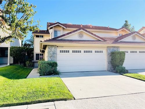 19500 Crystal Ridge Ln, Porter Ranch, CA, 91326-3811 | Card Image