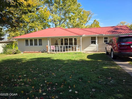 312 S Oak Ave, Aurora, MO, 65605-1647 | Card Image