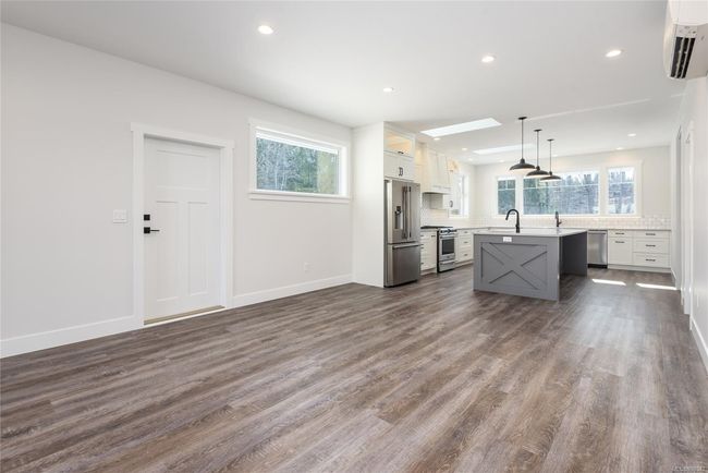 2876 Carlisle Lane, House other with 3 bedrooms, 2 bathrooms and 4 parking in Cumberland BC | Image 21