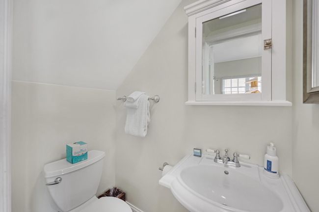 Lower level 1/2 bathroom | Image 19