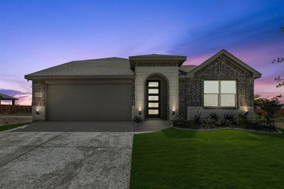 1325 Grand Meadows Drive, House other with 5 bedrooms, 3 bathrooms and null parking in Godley TX | Image 2