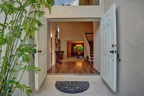 11149 Helena Dr, Hollywood, FL, 33026-4837 | Card Image