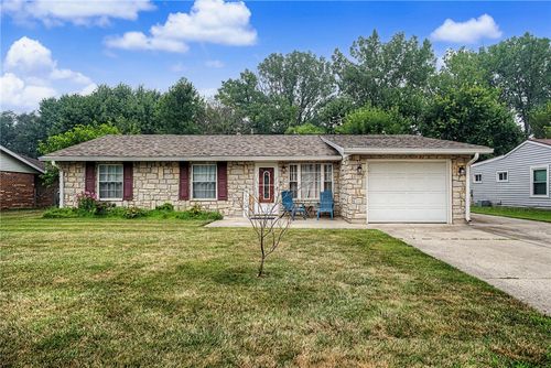 5243 Wakefield Dr, Fairborn, OH, 45324-1824 | Card Image