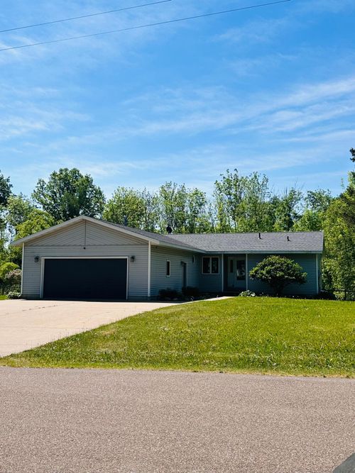 250 W Maple Ave, Barron, WI, 54812-9123 | Card Image
