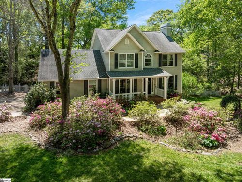 335 Tracy Ln, Moore, SC, 29369-9496 | Card Image