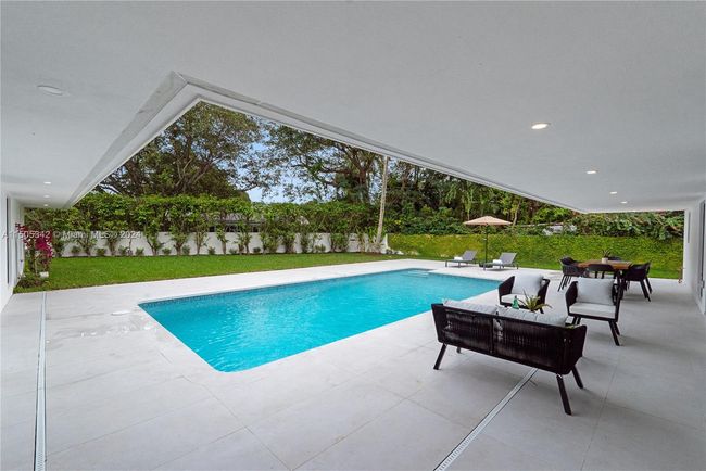 17701 Sw 87 Th Ave, House other with 5 bedrooms, 4 bathrooms and null parking in Palmetto Bay FL | Image 40