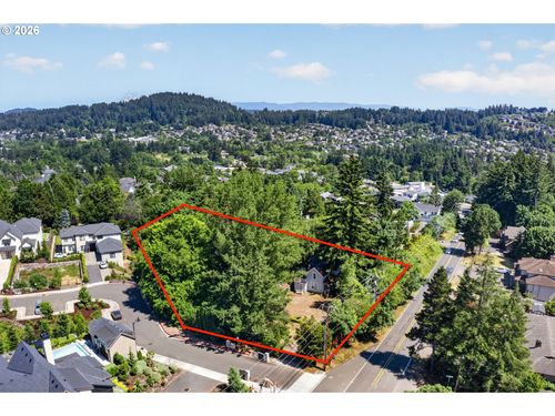 12510 Se Mt Scott Blvd, Happy Valley, OR, 97086-6213 | Card Image