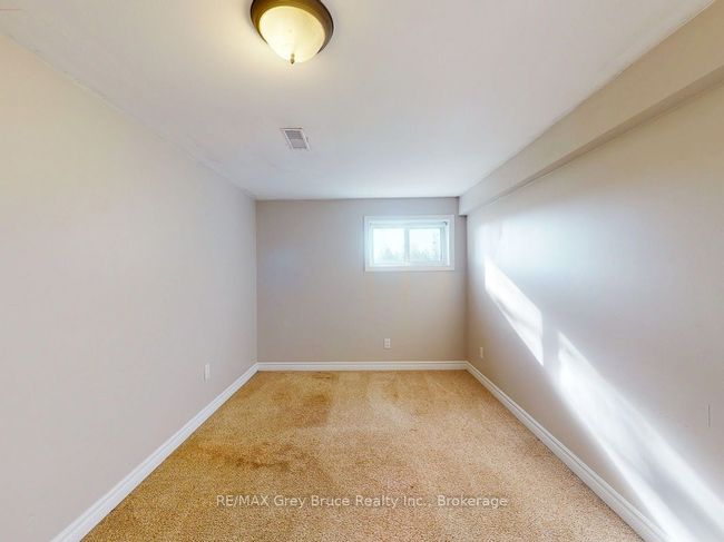 062706 Sunny Valley Rd, House other with 4 bedrooms, 2 bathrooms and 8 parking in Georgian Bluffs ON | Image 33