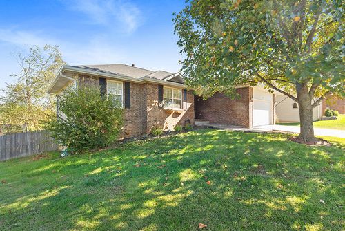 229 W Mazzy Dr, Springfield, MO, 65803-7683 | Card Image