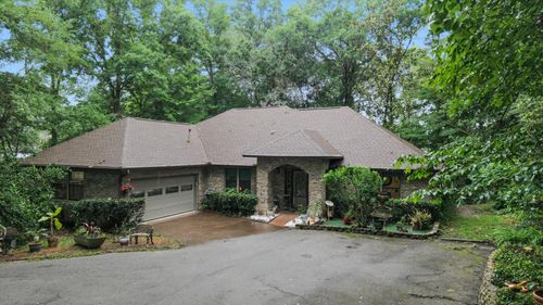 1136 Coe Landing Rd, Tallahassee, FL, 32310-9451 | Card Image