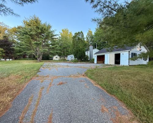 190 W Franklin Road, Franklin, ME, 04634 | Card Image