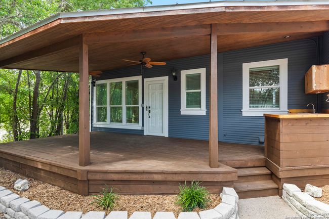 14280 State Highway 16 N, House other with 3 bedrooms, 2 bathrooms and null parking in Medina TX | Image 24