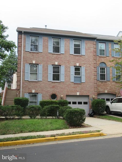 7334 Mallory Ln, ALEXANDRIA, VA, 22315-4702 | Card Image