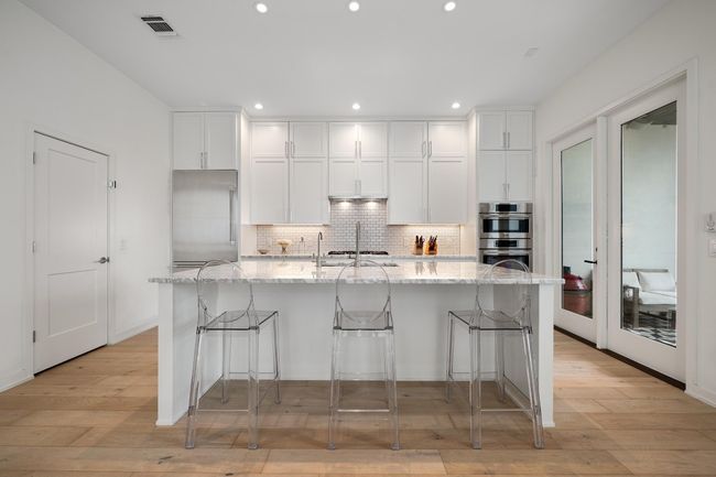 2608 Watkins Way, Condo with 4 bedrooms, 4 bathrooms and 2 parking in Austin TX | Image 11