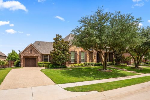 2208 Alisa Ln, Trophy Club, TX, 76262-3402 | Card Image