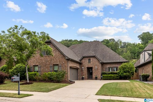3057 Valley Ridge Rd, HOOVER, AL, 35242-3891 | Card Image