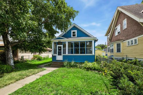 810 Randolph Ave, Saint Paul, MN, 55102-3416 | Card Image