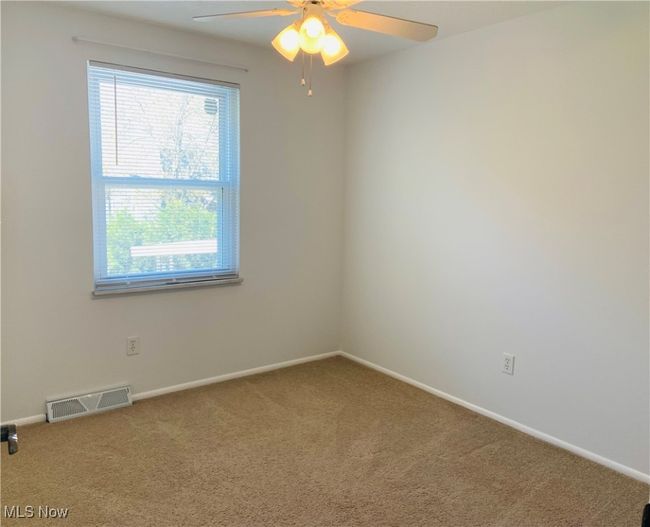 56 - 8870 Holly Ln, Condo with 3 bedrooms, 2 bathrooms and null parking in Olmsted Falls OH | Image 21