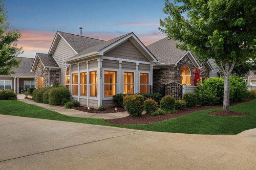 2462 Bridgeway St, Murfreesboro, TN, 37128-4963 | Card Image