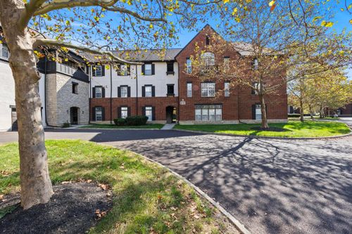 4-6049 Craughwell Ln, Dublin, OH, 43017-3467 | Card Image