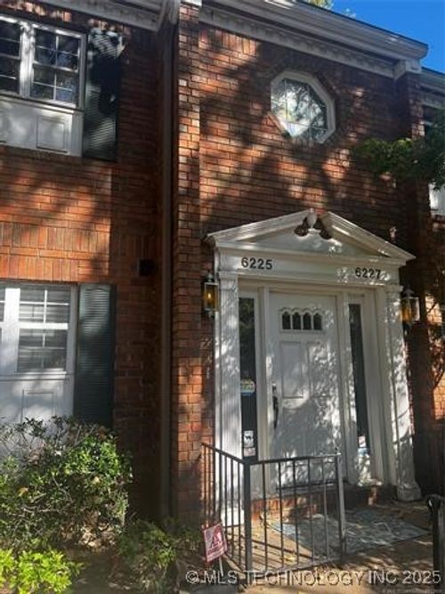 63u-6227 S Yorktown Pl, Tulsa, OK, 74136-0915 | Card Image