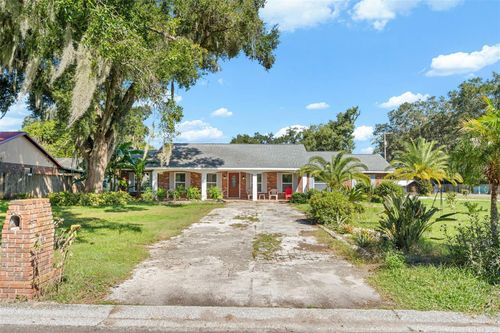 334 Hollowtree Dr, SEFFNER, FL, 33584-5826 | Card Image