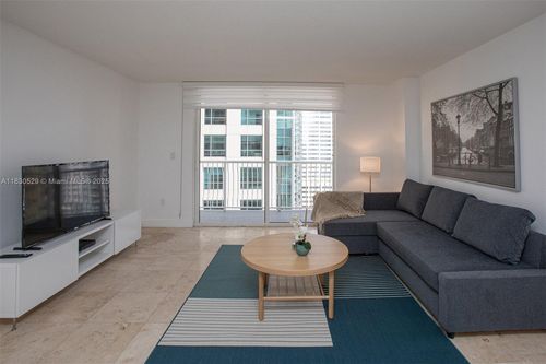 apt-2704-1200 Brickell Bay Dr, Miami, FL, 33131-3266 | Card Image