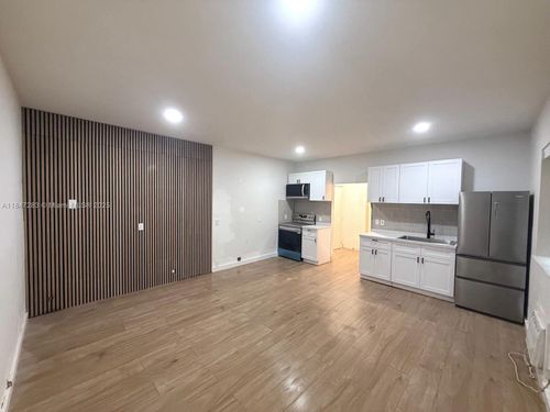 apt-101-7734 Abbott Ave, Miami Beach, FL, 33141-5905 | Card Image