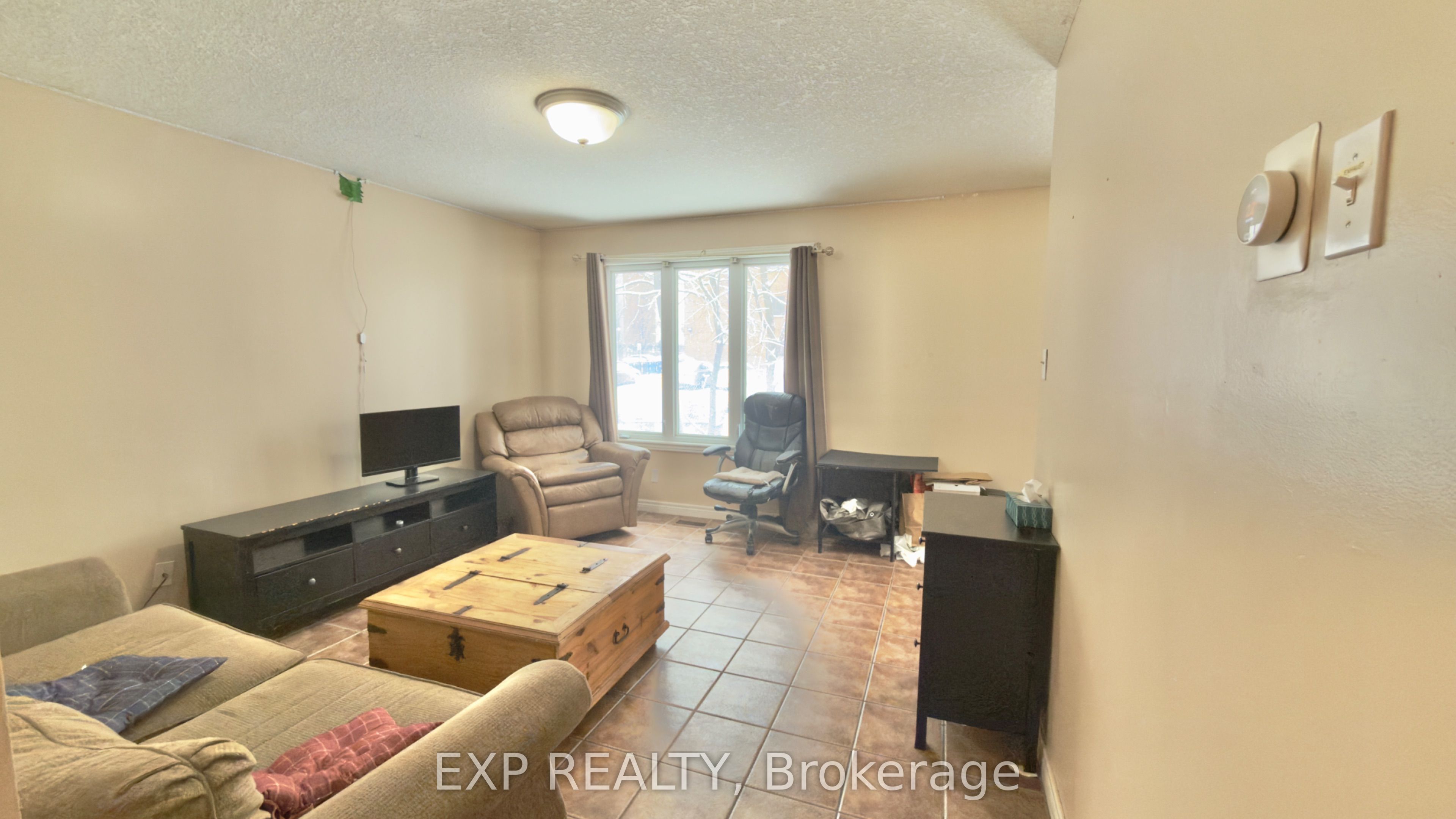 Residential Lease in Waterloo 2