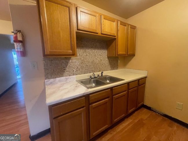 APT-140 - 405 Fairburn Rd Sw, Townhouse with 2 bedrooms, 1 bathrooms and null parking in Atlanta GA | Image 4