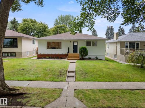 10324 78 St Nw, Edmonton, AB, T6A3E5 | Card Image