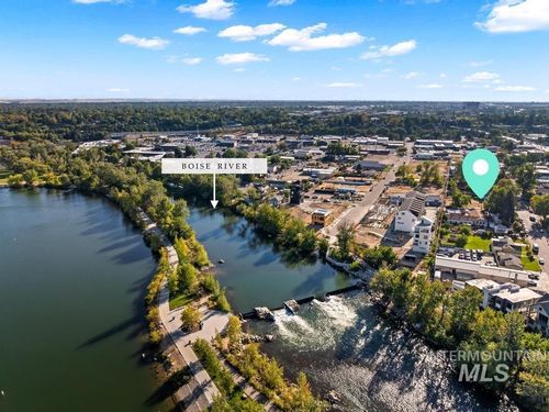 208 E 34th St, Garden City, ID, 83714-6503 | Card Image