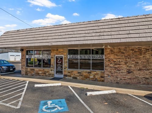 204 E Main St, Mount Vernon, TX, 75457 | Card Image