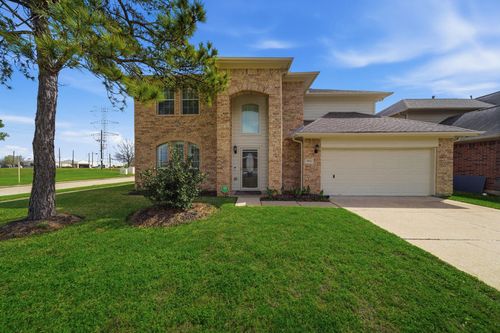 8974 Green Castle Way, Houston, TX, 77095-4814 | Card Image