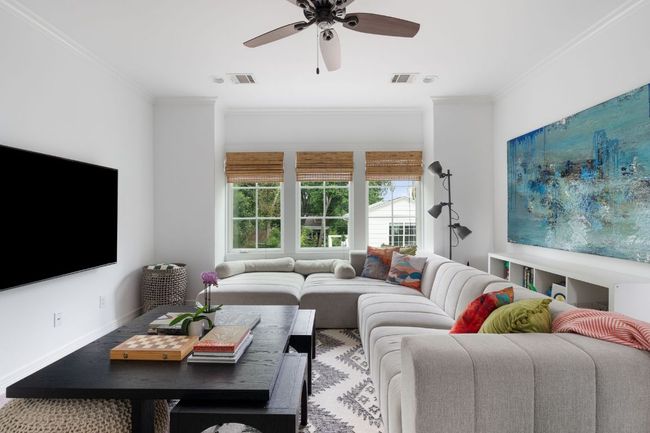 1711 Mohle Dr, House other with 5 bedrooms, 5 bathrooms and 3 parking in Austin TX | Image 21