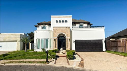 2715 Sonora Ave, Mission, TX, 78572-5920 | Card Image