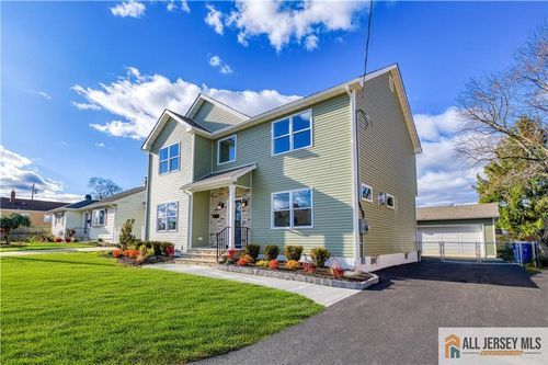 3 Lyons St, South River, NJ, 08882-2444 | Card Image